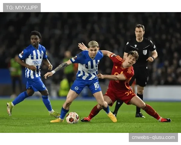 半场战报:维拉1-0热刺,沃特金斯利用定位球反击首开纪录。 半场战报:维拉1-0热刺,沃特金斯利用定位球反击首开纪录。